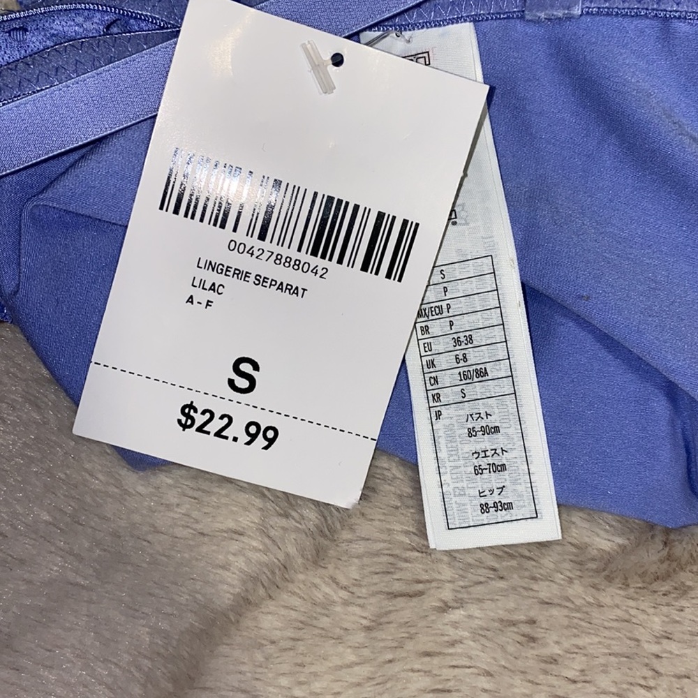 Forever21 Lilac Bodysuit Women’s Small - Picture 4 of 4